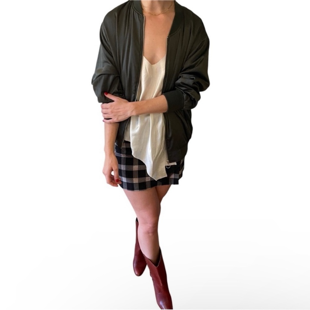 ZARA COLLECTION Green Silky Relaxed O-Ring Zipper Bomber Jacket Small |fits XS-M - Picture 4 of 16
